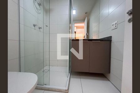 Banheiro  de kitnet/studio à venda com 1 quarto, 25m² em Santo Amaro, São Paulo