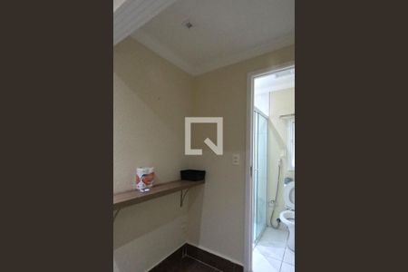 Banheiro de apartamento para alugar com 2 quartos, 110m² em Gonzaga, Santos