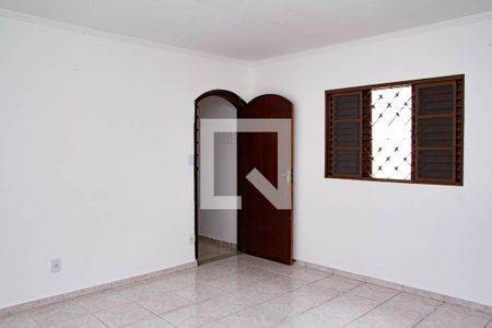 Casa para alugar com 1 quarto, 120m² em Vila Antonieta, São Paulo