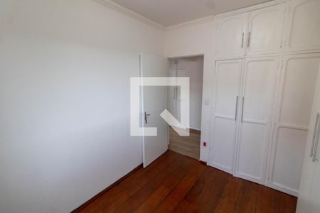 QUARTO 1 de apartamento para alugar com 2 quartos, 65m² em Ponte Preta, Campinas