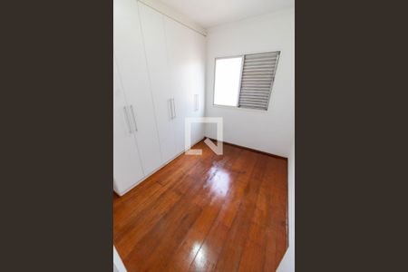 QUARTO 1 de apartamento para alugar com 2 quartos, 65m² em Ponte Preta, Campinas
