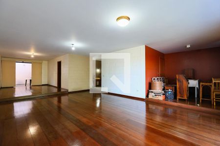 Sala de casa à venda com 3 quartos, 475m² em Cidade Jardim, São Paulo