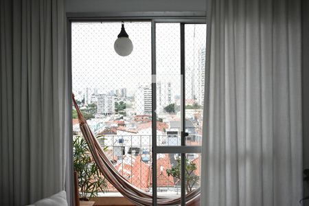 Sacada de apartamento à venda com 2 quartos, 53m² em Bosque da Saúde, São Paulo
