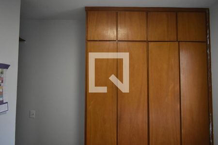 Quarto 1 de apartamento à venda com 2 quartos, 53m² em Bosque da Saúde, São Paulo