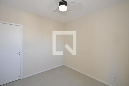 Quarto 1 de apartamento à venda com 2 quartos, 56m² em Jardim Wanda, Taboão da Serra