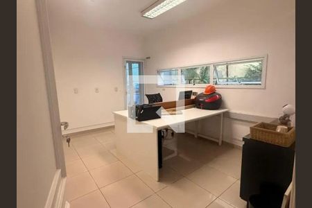 Casa à venda com 3 quartos, 172m² em Sumaré, São Paulo