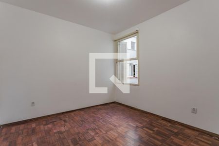 Quarto 1 de apartamento para alugar com 2 quartos, 66m² em Petrópolis, Porto Alegre
