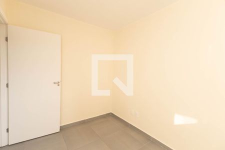 Quarto 2 de apartamento para alugar com 2 quartos, 38m² em Vila Santos, São Paulo