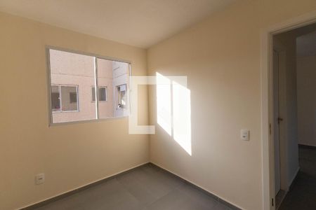 Quarto 2 de apartamento para alugar com 2 quartos, 38m² em Vila Santos, São Paulo