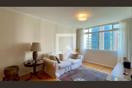 Sala de TV de apartamento para alugar com 3 quartos, 118m² em Jardim Paulista, São Paulo