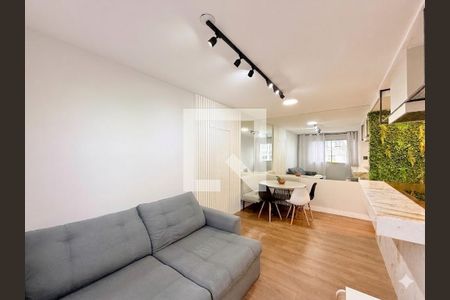 Sala de apartamento para alugar com 2 quartos, 50m² em Cidade Monções, São Paulo