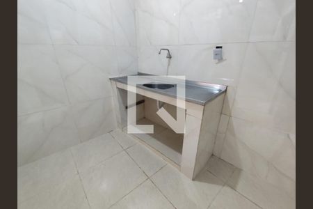 Casa para alugar com 1 quarto, 40m² em Parque Moderno, Duque de Caxias