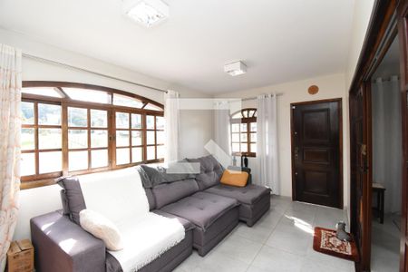 Sala de casa à venda com 2 quartos, 600m² em Santo Inácio, Curitiba
