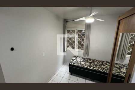 Quarto 1 de apartamento para alugar com 2 quartos, 44m² em Pantanal, Florianópolis