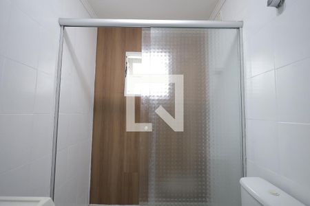 Banheiro 1 de casa para alugar com 3 quartos, 70m² em Jardim do Estádio, Santo André