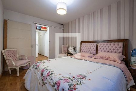 Suíte de apartamento à venda com 2 quartos, 130m² em Pinheiros, São Paulo