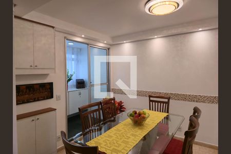 Sala  de apartamento à venda com 4 quartos, 108m² em Vila das Bandeiras, Guarulhos