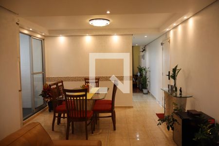 Sala  de apartamento à venda com 4 quartos, 108m² em Vila das Bandeiras, Guarulhos