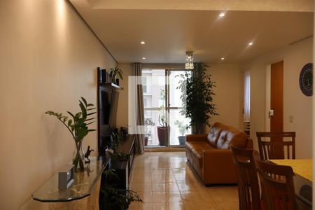 Sala  de apartamento à venda com 4 quartos, 108m² em Vila das Bandeiras, Guarulhos
