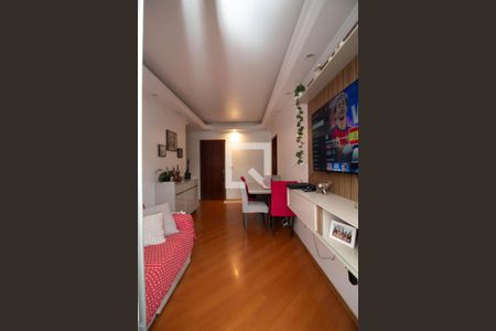 Sala de apartamento à venda com 2 quartos, 65m² em Vila Harmonia, Guarulhos