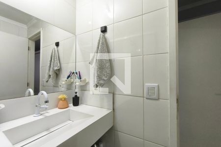 Banheiro Suíte de apartamento para alugar com 3 quartos, 78m² em Jardim Santa Eudoxia, Campinas