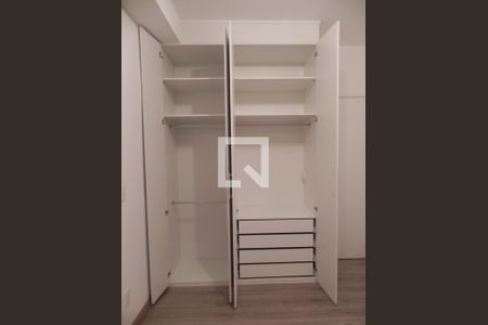 Quarto de apartamento para alugar com 1 quarto, 45m² em Santo Amaro, São Paulo