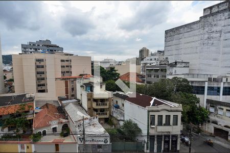 Quarto 1 de apartamento para alugar com 2 quartos, 85m² em Tijuca, Rio de Janeiro