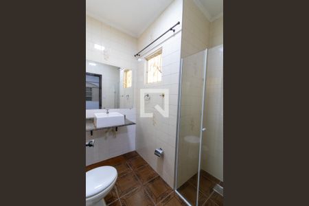 Banheiro da Suíte de casa para alugar com 3 quartos, 180m² em Parque Taquaral, Campinas