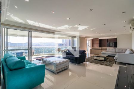 Apartamento para alugar com 3 quartos, 260m² em Alphaville Empresarial, Barueri