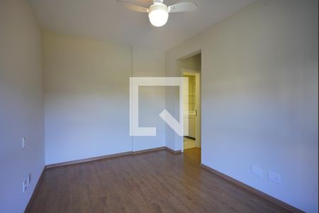 Suite de apartamento para alugar com 3 quartos, 76m² em Cristal, Porto Alegre