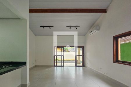 Casa de Condomínio para alugar com 3 quartos, 250m² em Balneario Praia do Pernambuco, Guarujá