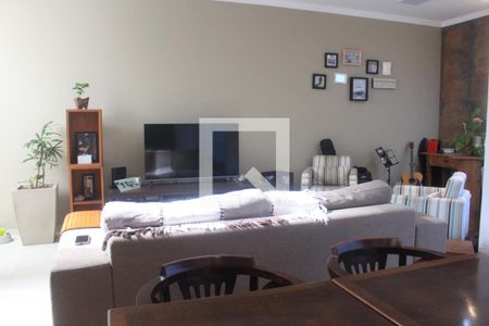 Sala de casa à venda com 2 quartos, 115m² em Santo Antônio, São Caetano do Sul