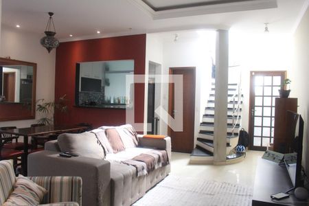 Sala de casa à venda com 2 quartos, 115m² em Santo Antônio, São Caetano do Sul