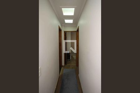 Corredor de apartamento à venda com 2 quartos, 56m² em Vila Alpina, São Paulo