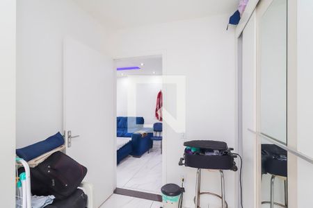 Quarto 2 de apartamento à venda com 2 quartos, 49m² em Jardim Guaianazes, São Paulo