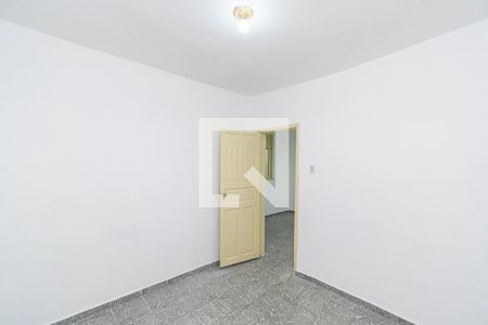 Quarto 2 de casa para alugar com 2 quartos, 120m² em Irajá, Rio de Janeiro