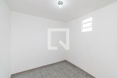Quarto 1 de casa para alugar com 2 quartos, 120m² em Irajá, Rio de Janeiro