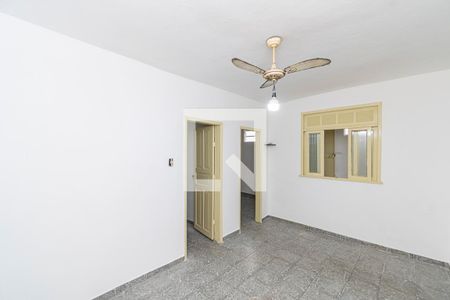 Sala de casa para alugar com 2 quartos, 120m² em Irajá, Rio de Janeiro
