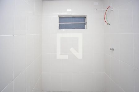 Banheiro de casa para alugar com 1 quarto, 45m² em Canhema, Diadema