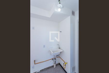 Sala, cozinha e área de serviço de apartamento à venda com 2 quartos, 36m² em Moinho Velho, São Paulo