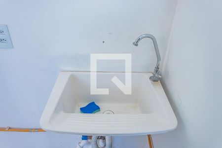 Sala, cozinha e área de serviço de apartamento à venda com 2 quartos, 36m² em Moinho Velho, São Paulo