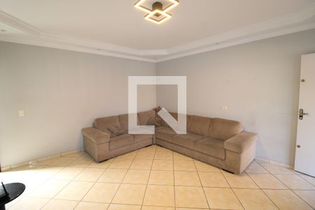 Sala de casa à venda com 3 quartos, 160m² em Cidade Líder, São Paulo