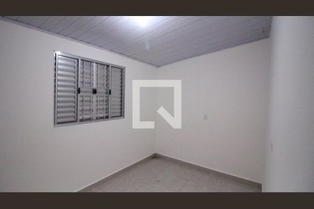 Quarto 1 de casa para alugar com 2 quartos, 70m² em Vila Carmem, São Paulo