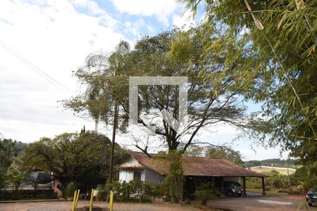 fachada da casa e area verde de casa à venda com 3 quartos, 20800m² em Caxambu, Jundiaí