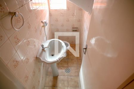 Lavabo de casa para alugar com 4 quartos, 188m² em Vila Vera, São Paulo
