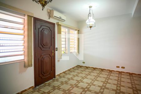 Sala de casa para alugar com 4 quartos, 188m² em Vila Vera, São Paulo