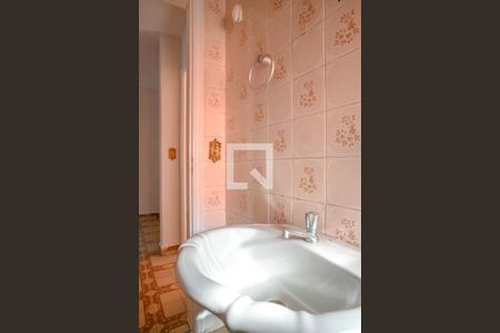 Lavabo de casa para alugar com 4 quartos, 188m² em Vila Vera, São Paulo