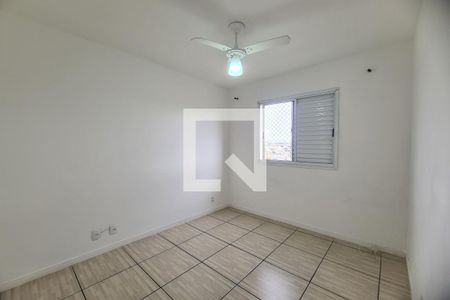 Quarto 2 de apartamento para alugar com 2 quartos, 47m² em Jardim Vila Formosa, São Paulo