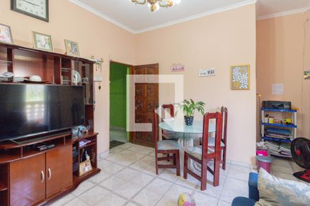 Sala de casa à venda com 5 quartos, 110m² em Brasilândia, São Paulo