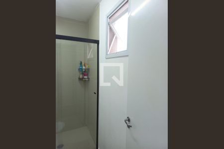 Banheiro de apartamento à venda com 2 quartos, 55m² em Rudge Ramos, São Bernardo do Campo